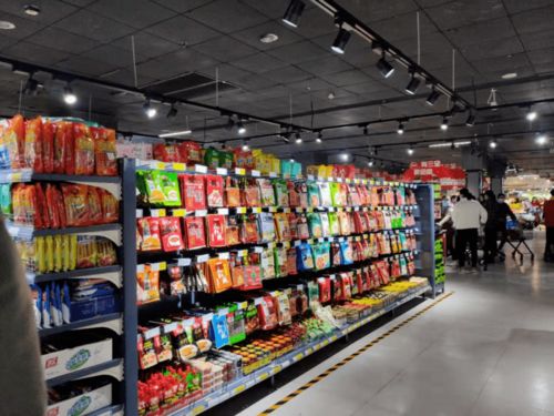 直擊濮陽隆祥超市黃河店開業(yè)盛況 人潮涌動(dòng)，日用百貨備受青睞